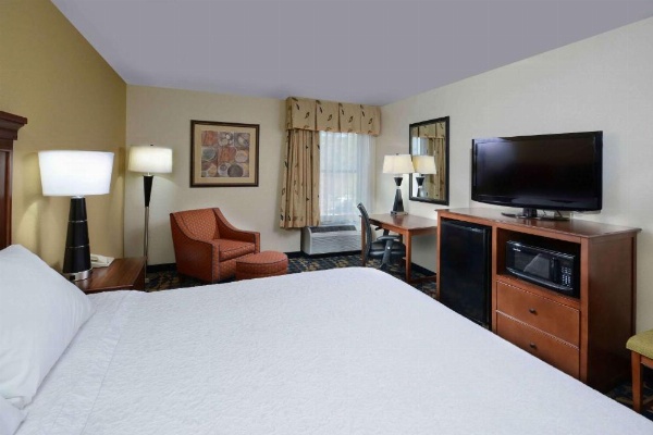 Hampton Inn By Hilton Fayetteville Fort Bragg image 27